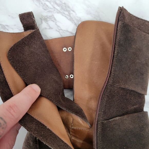 Donald J Pliner Dorria Brown Suede Silver Buckles Mid Calf Block Heel Boots - Picture 15 of 15